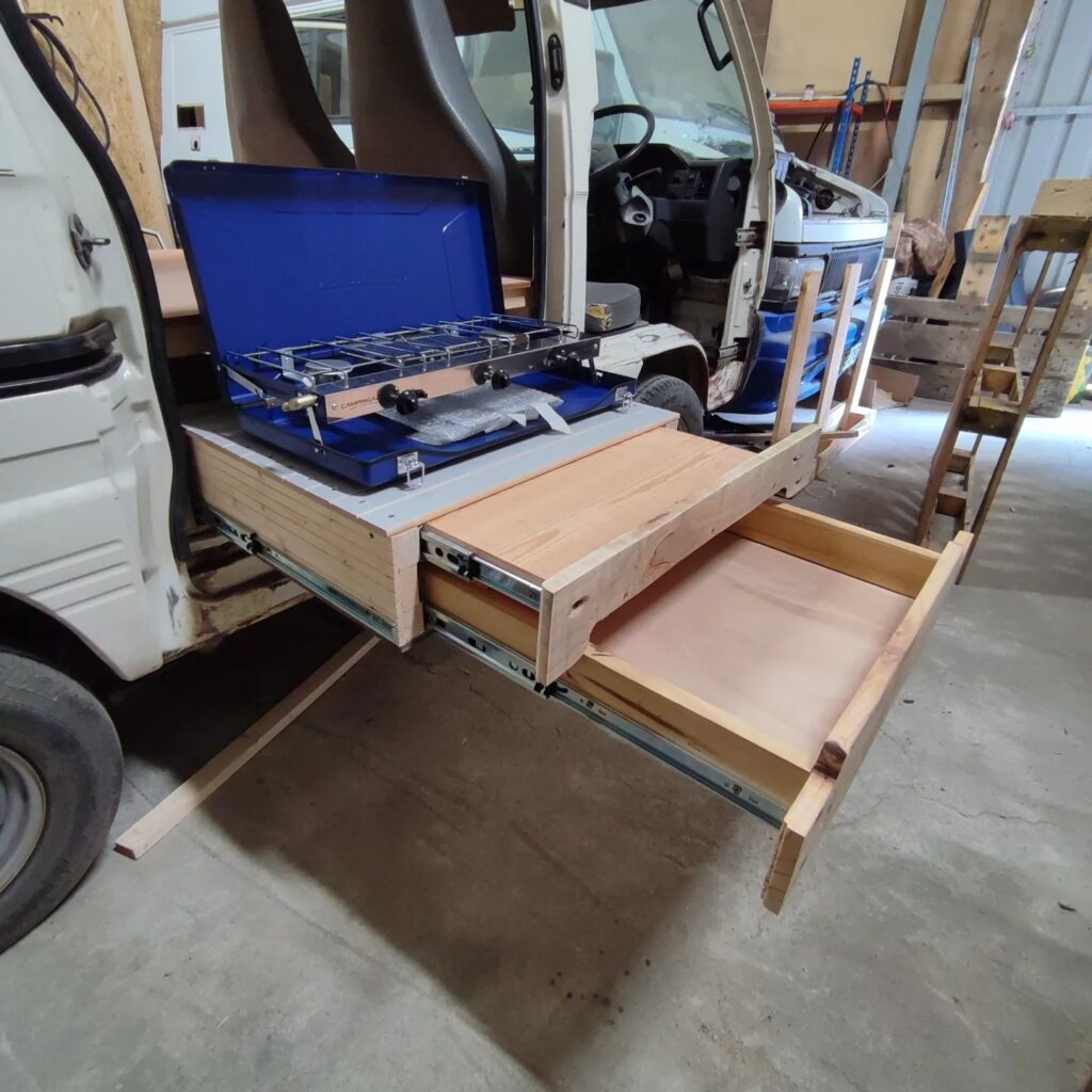 Installing draws to a van